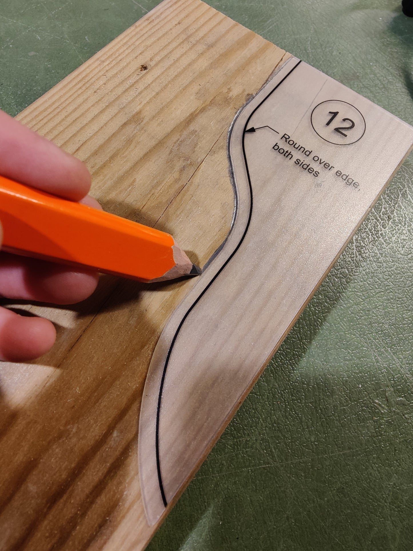 Adirondack DIY Maler, voksen *GRATIS fotskammel inkludert!*